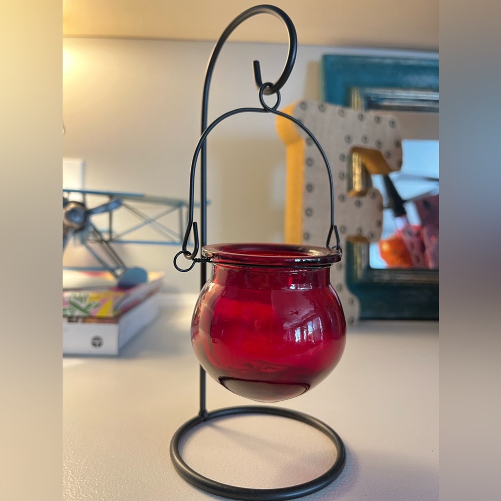 Hanging Tea-Light Mini Lantern